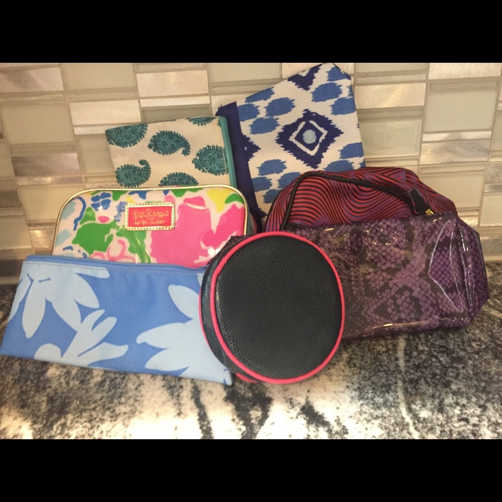 NWOT Estée Lauder makeup bags